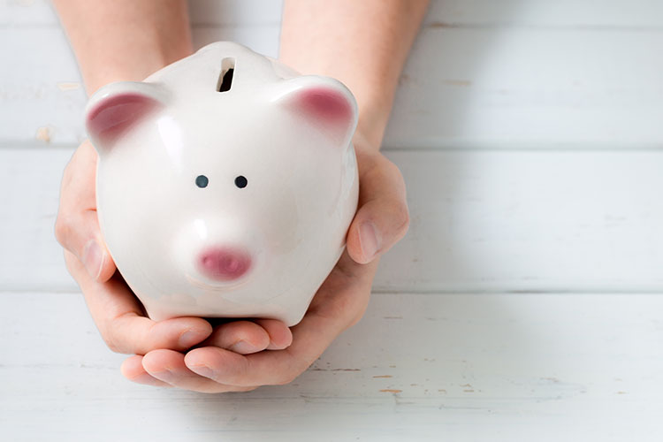ケチな彼女のNG行動！お金に厳しい理由や節約との違いとは